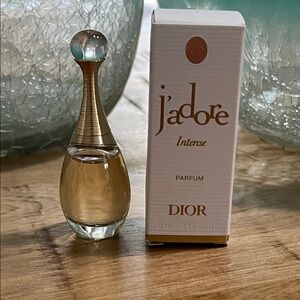 J’Adore INTENSE MINI PARFUM